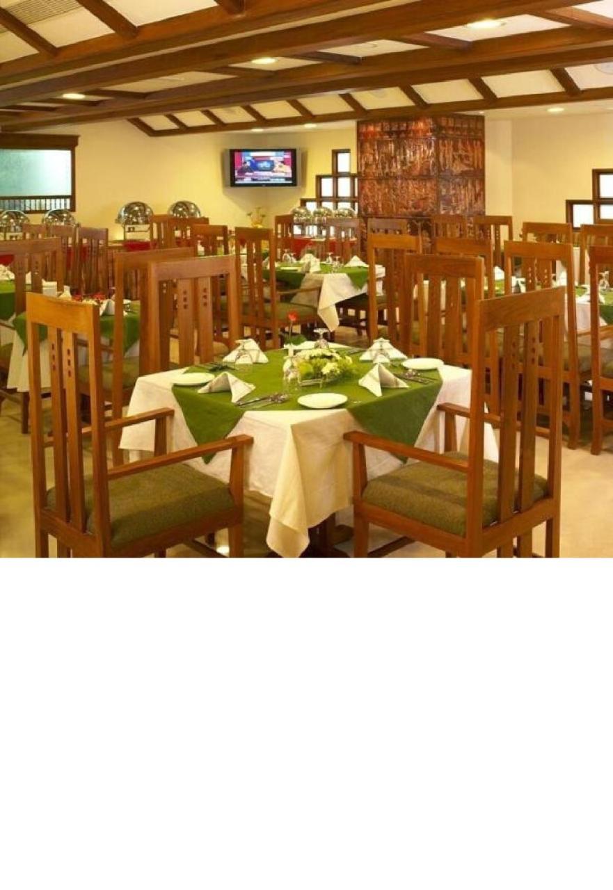 Nani Hotel Kollam Ngoại thất bức ảnh
