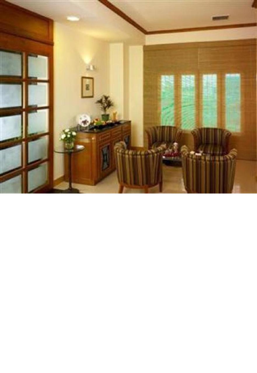 Nani Hotel Kollam Ngoại thất bức ảnh